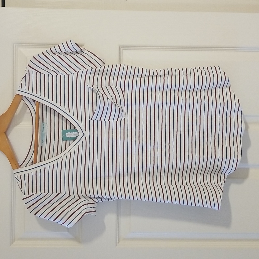 Maurice's New Small Striped V-Neck Women's Short Sleeve Top
